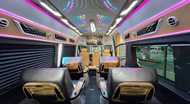 Thuê xe hoa limousine